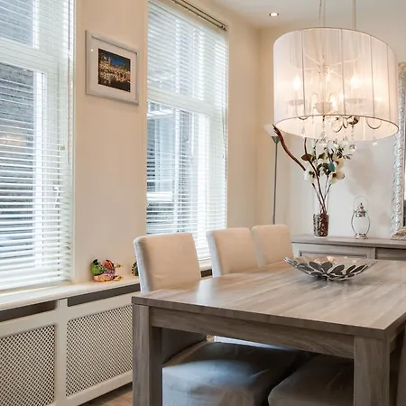 Leidse House I شقة *